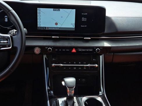 Used 2023 Kia Carnival SX FWD image 23