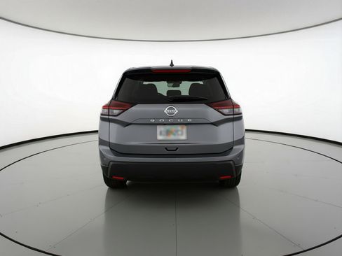 Used 2025 Nissan Rogue SV image 7