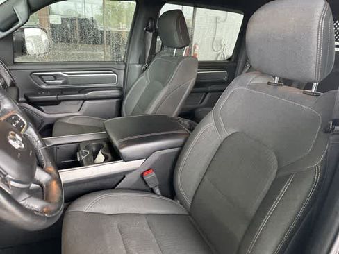 Used 2019 RAM 1500 Big Horn AWD/4WD image 4