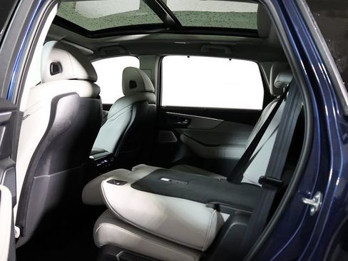 Used 2026 Acura MDX SH-AWD w/ Technology Package image 15