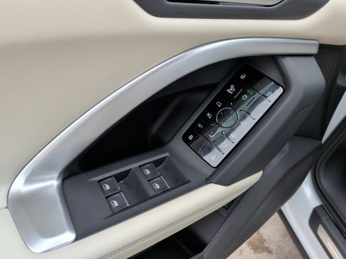 Certified 2026 Audi Q5 Premium Plus AWD/4WD image 14