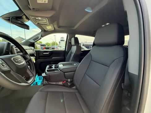New 2026 GMC Sierra 1500 Pro w/ Graphite Edition AWD/4WD image 4