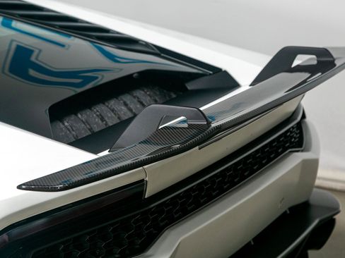 Used 2015 Lamborghini Huracan LP 610-4 image 26