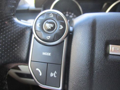 Used 2016 Land Rover Range Rover Sport HSE image 47