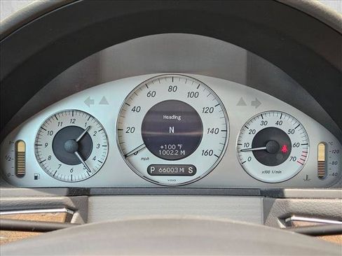 Used 2009 Mercedes-Benz E 350 Sedan image 11