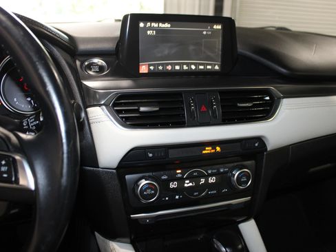 Used 2016 MAZDA MAZDA6 Grand Touring w/ GT Technology Package FWD image 16