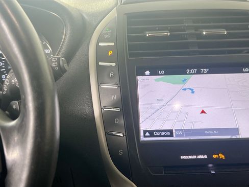 Used 2019 Lincoln MKC Reserve w/ MKC Climate Package AWD/4WD image 17