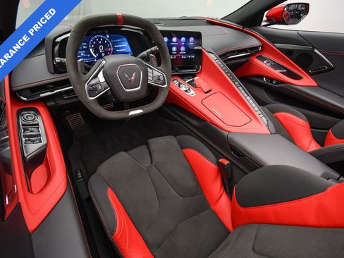 Used 2023 Chevrolet Corvette Z06 image 11