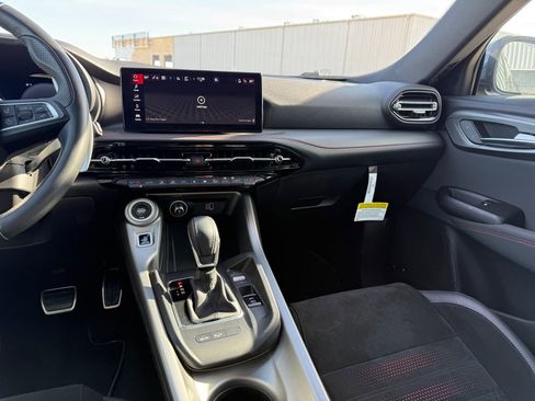 Used 2024 Dodge Hornet R/T image 19