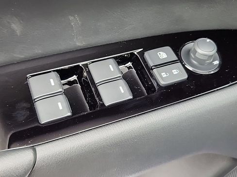 New 2025 MAZDA CX-5 AWD 2.5 S w/ Preferred Package image 5