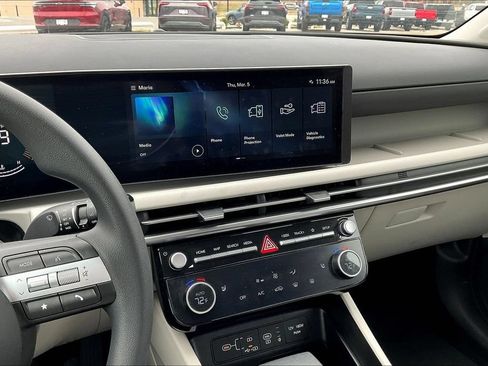 Used 2025 Hyundai Tucson SEL FWD image 13