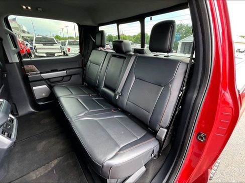 Used 2024 Ford F250 Lariat w/ Sport Appearance Package AWD/4WD image 25