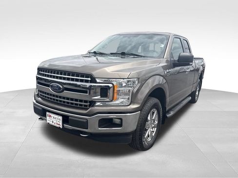 Used 2018 Ford F150 XLT w/ Equipment Group 302A Luxury AWD/4WD image 8
