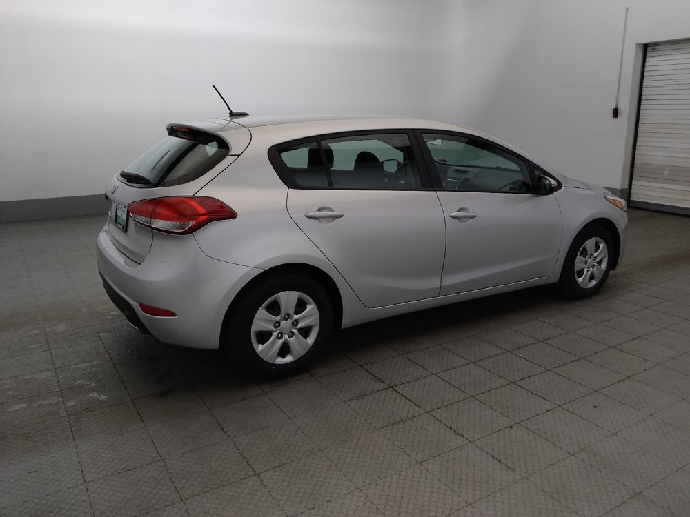 Used 2017 Kia Forte LX FWD image 10