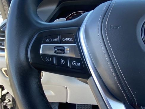 Used 2022 BMW X5 xDrive40i w/ Luxury Seating Package image 22