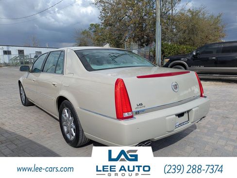 Used 2010 Cadillac DTS Luxury image 5