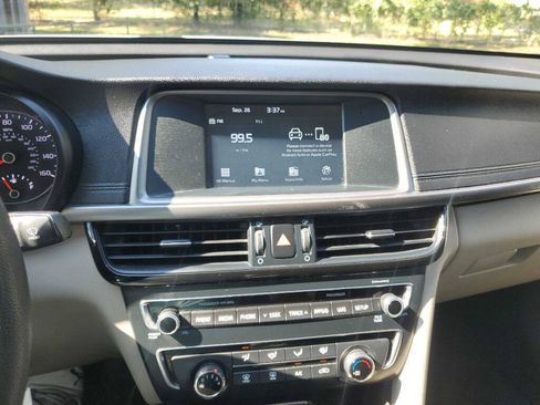 Used 2018 Kia Optima LX w/ Convenience Package FWD image 28