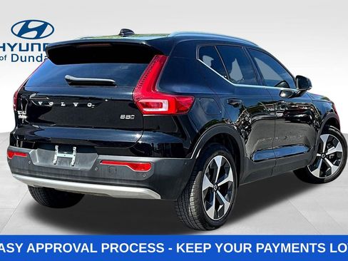 Used 2024 Volvo XC40 B5 Plus AWD/4WD image 7