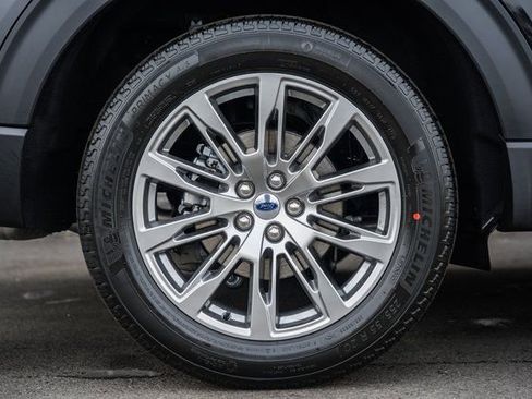 New 2026 Ford Explorer Active w/ Active Comfort Package image 30