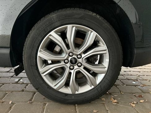 Used 2024 Ford Edge Titanium AWD/4WD image 40