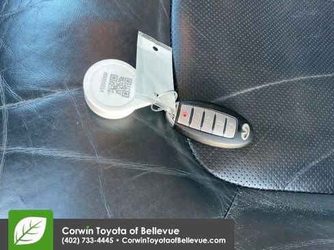 Used 2015 INFINITI QX80 4WD w/ Deluxe Technology Package image 28