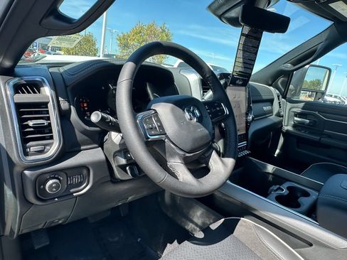 New 2026 RAM 2500 Laramie w/ Night Edition AWD/4WD image 18
