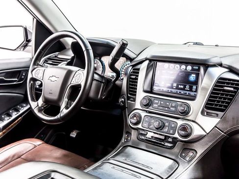 Used 2019 Chevrolet Tahoe Premier w/ Premier Plus Edition image 20