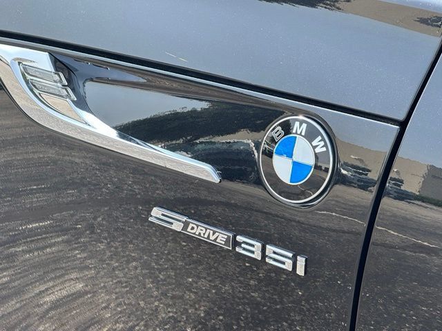 Used 2015 BMW Z4 sDrive35i RWD image 14