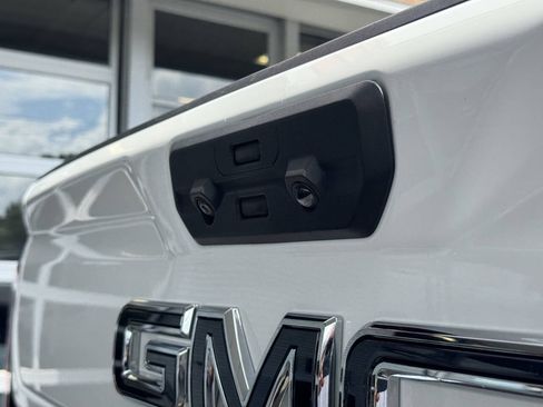 Used 2024 GMC Sierra 2500 Denali Ultimate AWD/4WD image 15