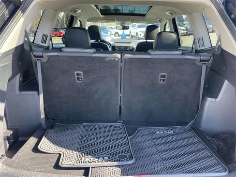 Certified 2022 Volkswagen Atlas SEL image 13