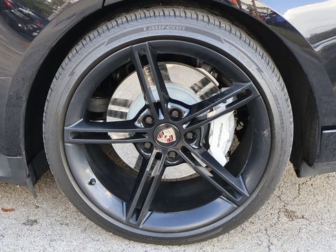 Used 2020 Porsche Taycan Turbo image 24