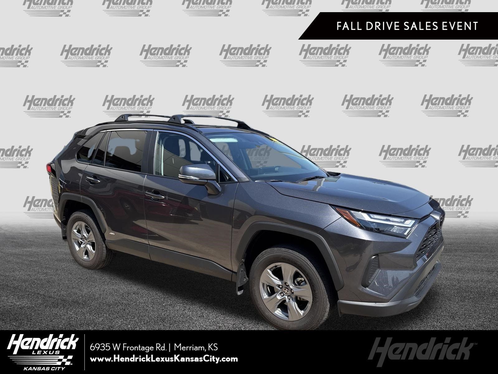Used 2025 Toyota RAV4 XLE w/ Convenience Package AWD/4WD image 1