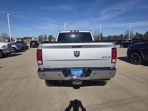 Used 2017 RAM 2500 Tradesman w/ Chrome Appearance Group image 12