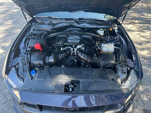 Used 2025 Ford Mustang Dark Horse image 19