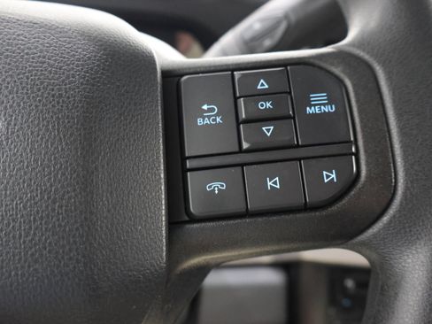 Used 2023 Ford F250 XLT w/ XLT Premium Package AWD/4WD image 13