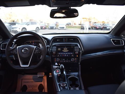 Used 2022 Nissan Maxima SR w/ Sport Mat Group image 30
