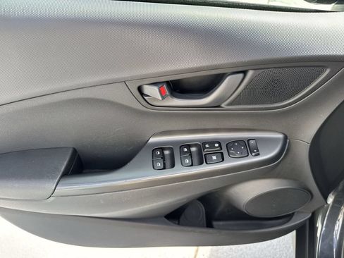 Used 2019 Hyundai Kona SEL FWD image 39