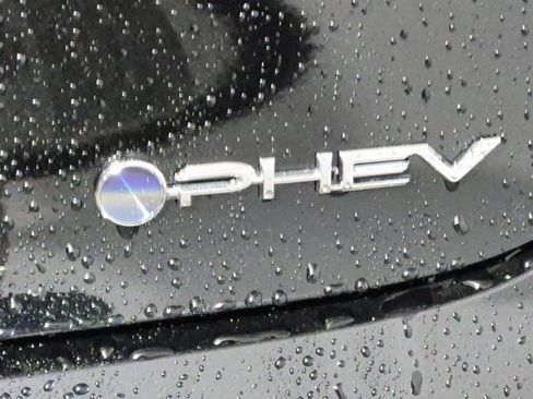 New 2026 Toyota Prius XSE image 7