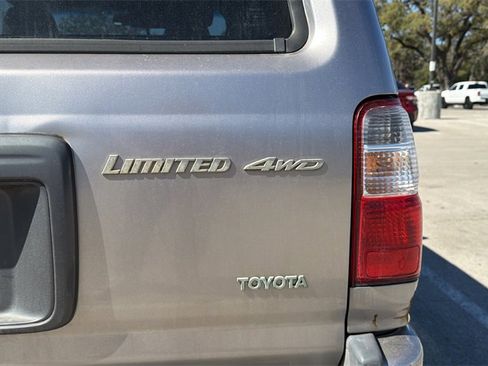 Used 2001 Toyota 4Runner Limited image 12