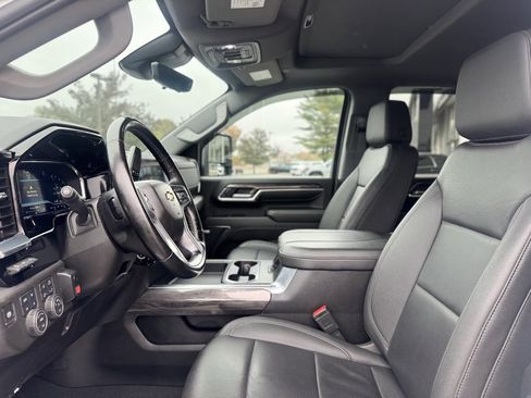 Used 2024 Chevrolet Silverado 2500 LTZ w/ LTZ Premium Package image 15