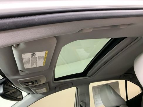 Used 2023 Toyota Camry XSE image 29