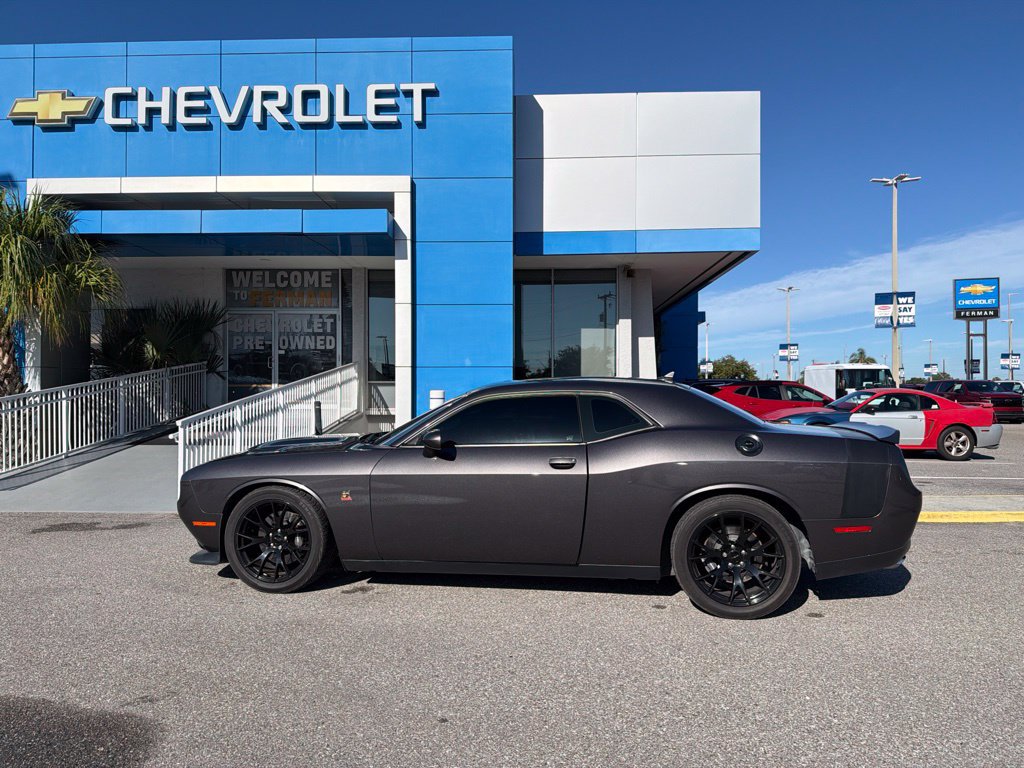 Used 2020 Dodge Challenger R/T Scat Pack RWD image 5