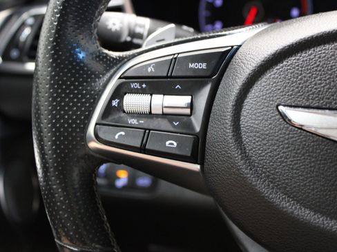 Used 2019 Genesis G70 3.3T Advanced w/ Prestige Package AWD/4WD image 11