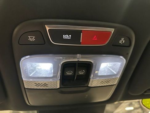 Used 2023 Kia Telluride SX AWD/4WD image 18