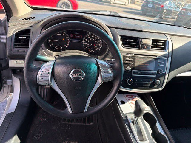 Used 2017 Nissan Altima 2.5 S w/ Power Driver Seat Package FWD image 16
