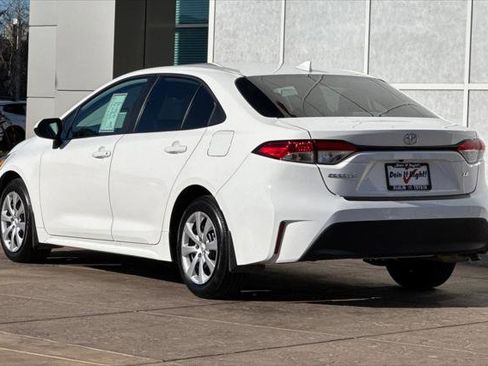 Certified 2025 Toyota Corolla LE image 7