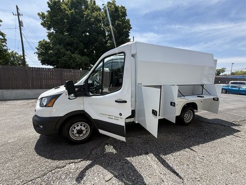 Used 2023 Ford Transit 350 DRW AWD w/ Interior Upgrade Package image 59