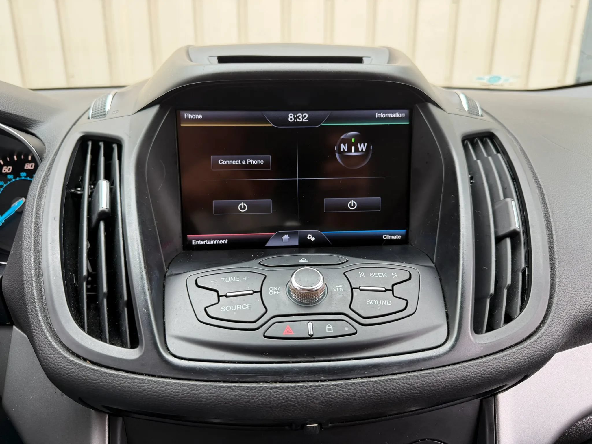 Used 2014 Ford Escape SE w/ Equipment Group 201A FWD image 26
