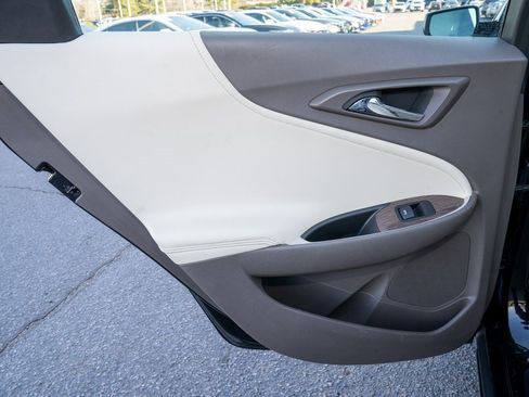 Used 2024 Chevrolet Malibu LT image 17