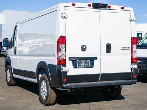 New 2026 RAM ProMaster 1500 w/ Quick Order Package 22G SLT image 6